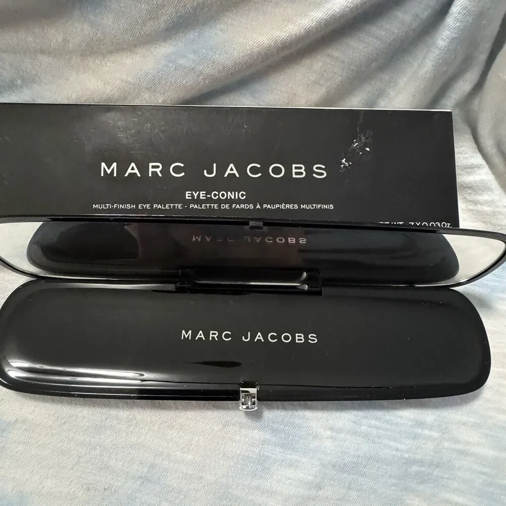 NIB Marc Jacobs Eye-Conic Eyeshadow Palette 740 Scandalust Discontinued HTF